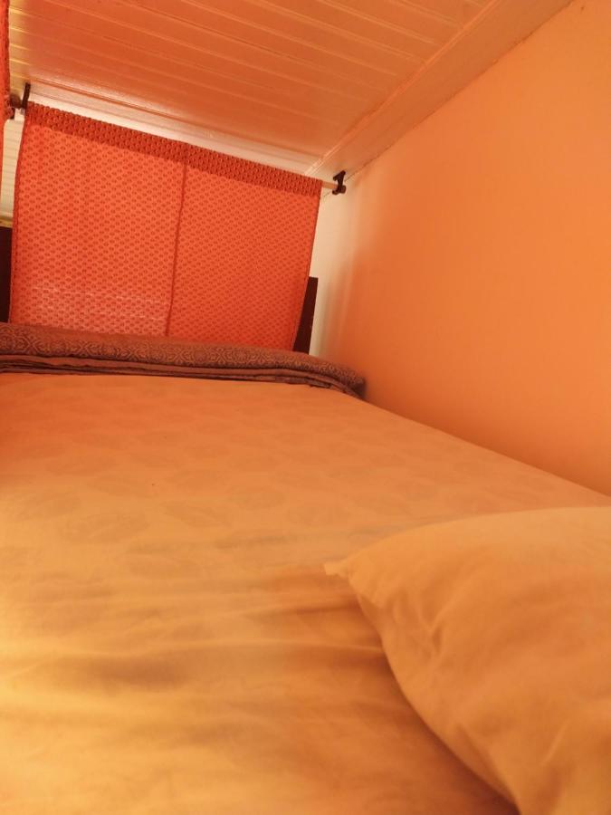 אורו פרטו E Hostel מראה חיצוני תמונה